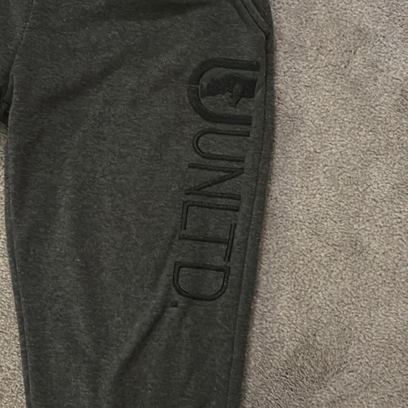 Ecko Unlimited Dark Gray Sweatpants - Picture 2 of 7